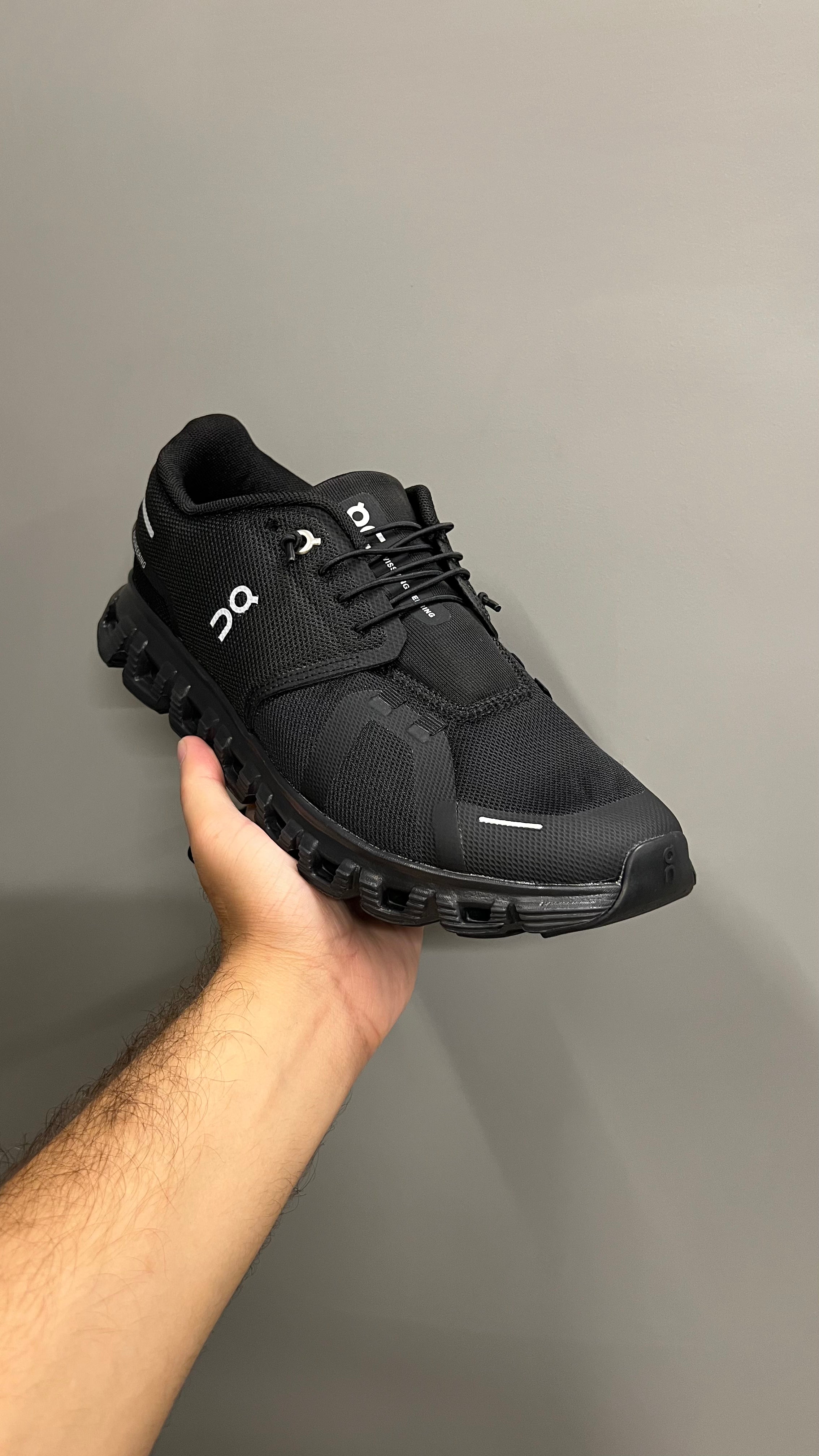 Authentic Imported On Cloud 6 Men's Running Shoes - Triple Black